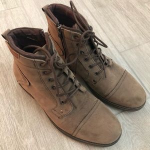 Robert Wayne Jaron Lace-Up Boot US 9 Men’s